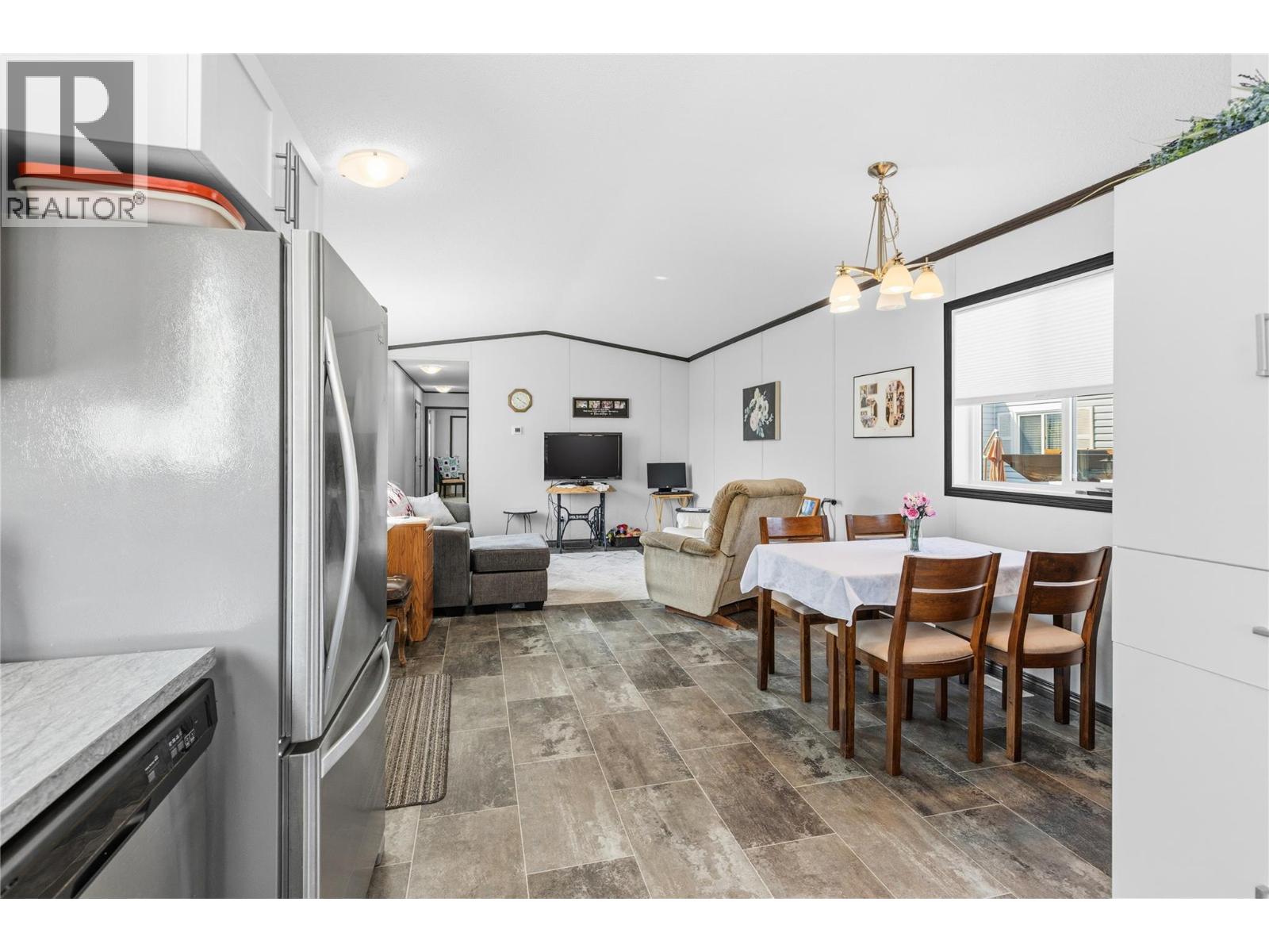 #30 6902 Okanagan Landing Road - Image 15
