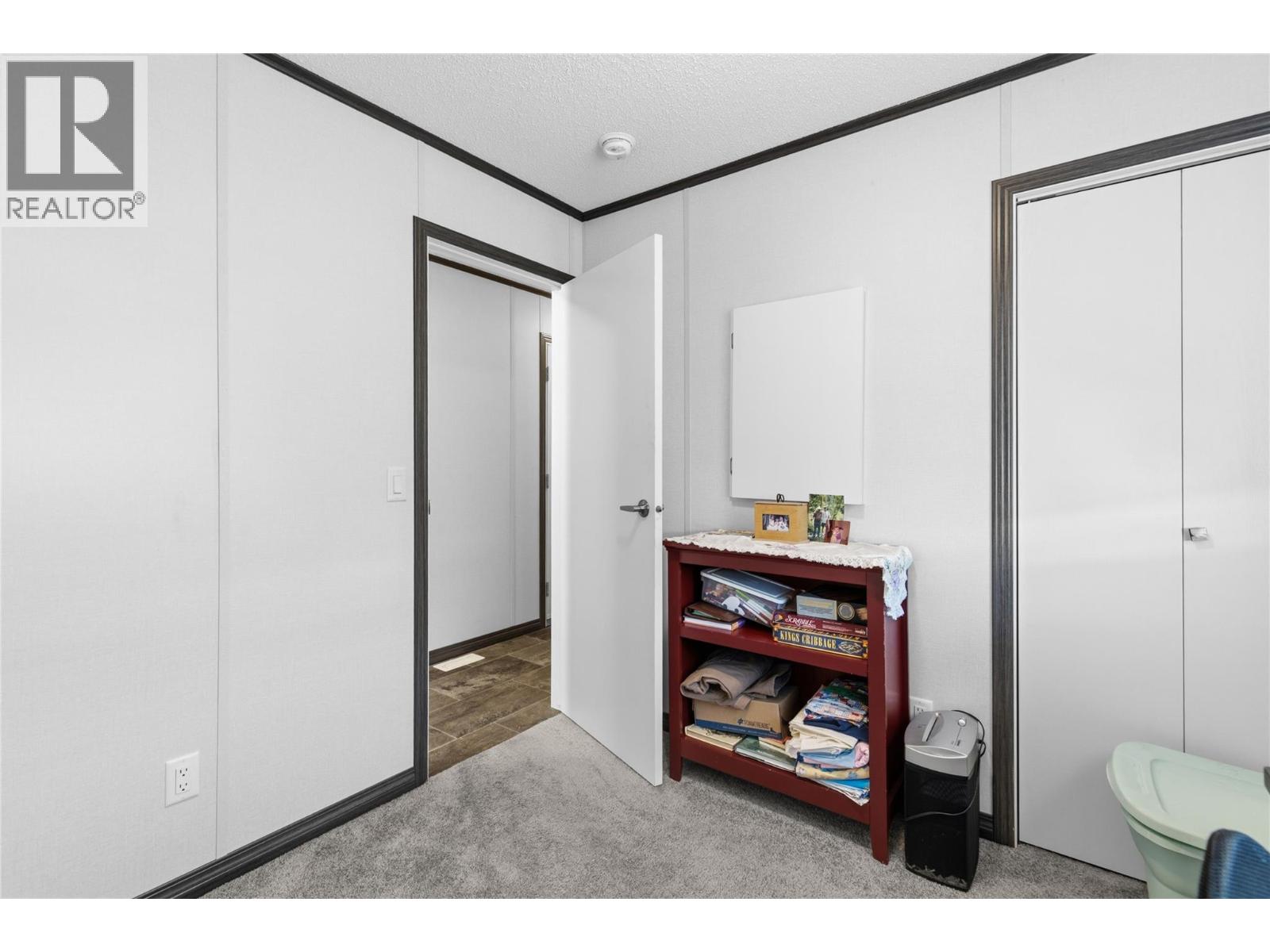 #30 6902 Okanagan Landing Road - Image 31