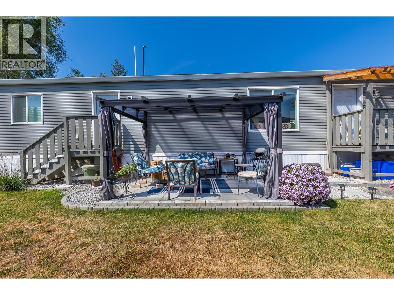 #30 6902 Okanagan Landing Road - 38