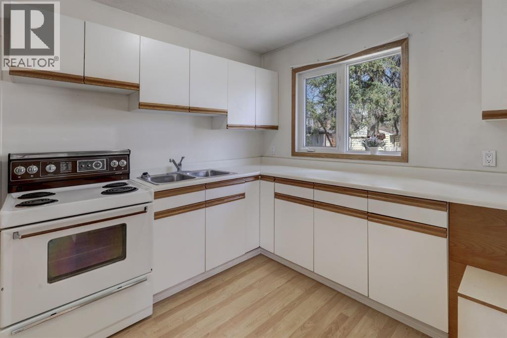 3432 3 Avenue NW - 20