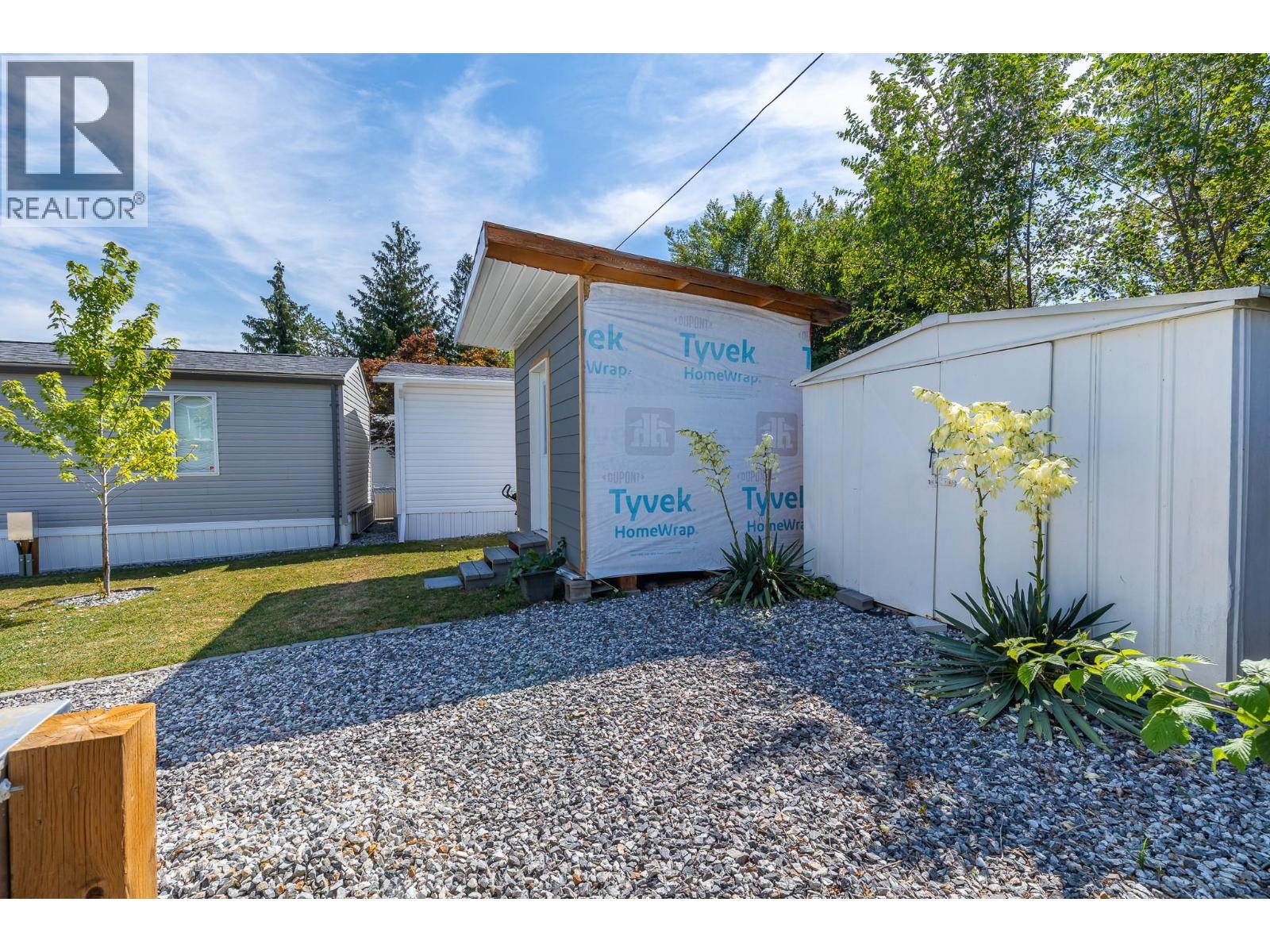 #30 6902 Okanagan Landing Road - 42