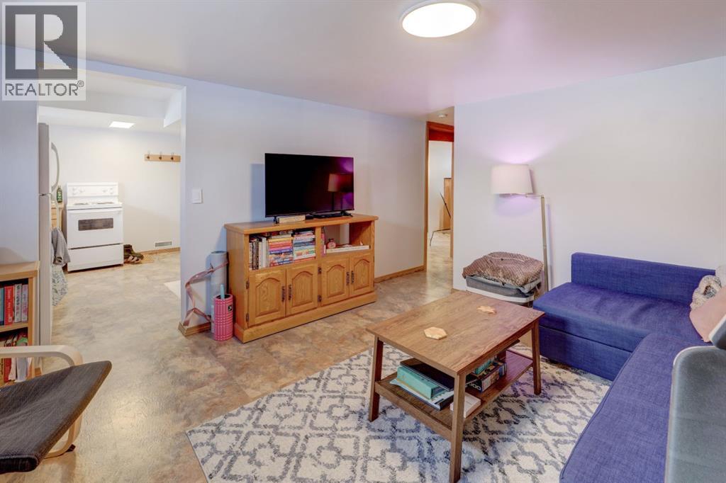 3432 3 Avenue NW - 36