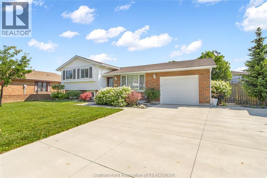 100 ARGYLE CRESCENT - 2