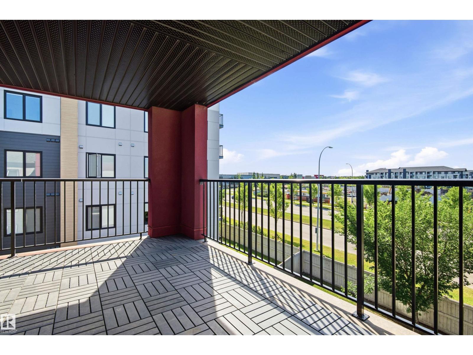 #435 5515 7 AV SW - 31