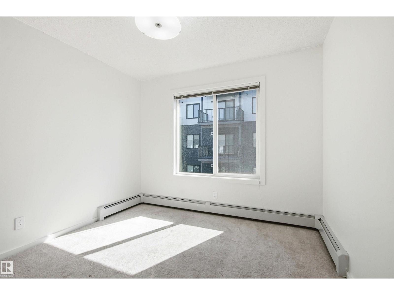 #435 5515 7 AV SW - 25
