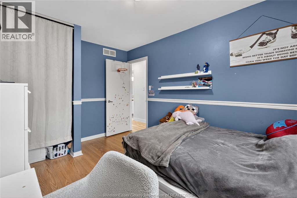 8492 Jerome - 21