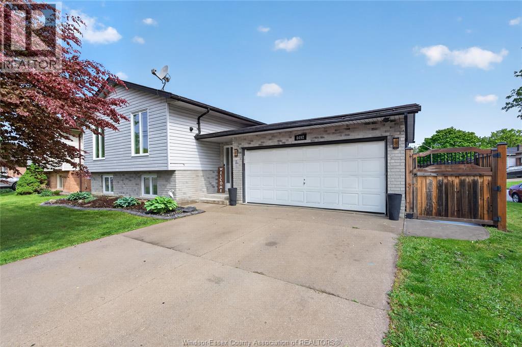8492 Jerome - 48