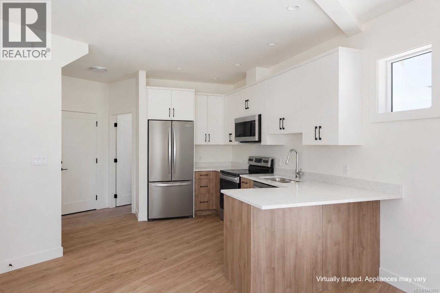  912 Rosefinch Place, Langford