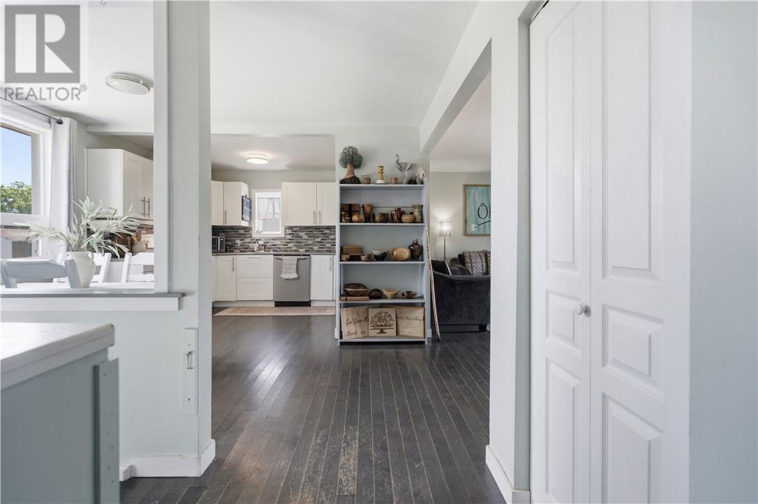 43 Shamess Crescent - 14