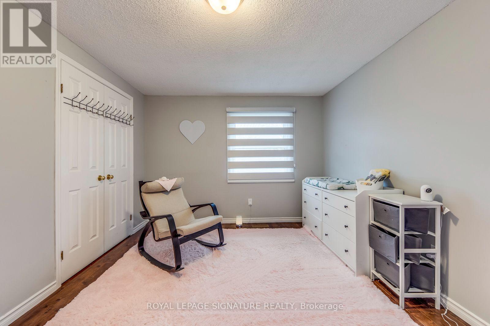 54 RANDOLF COURT - 22