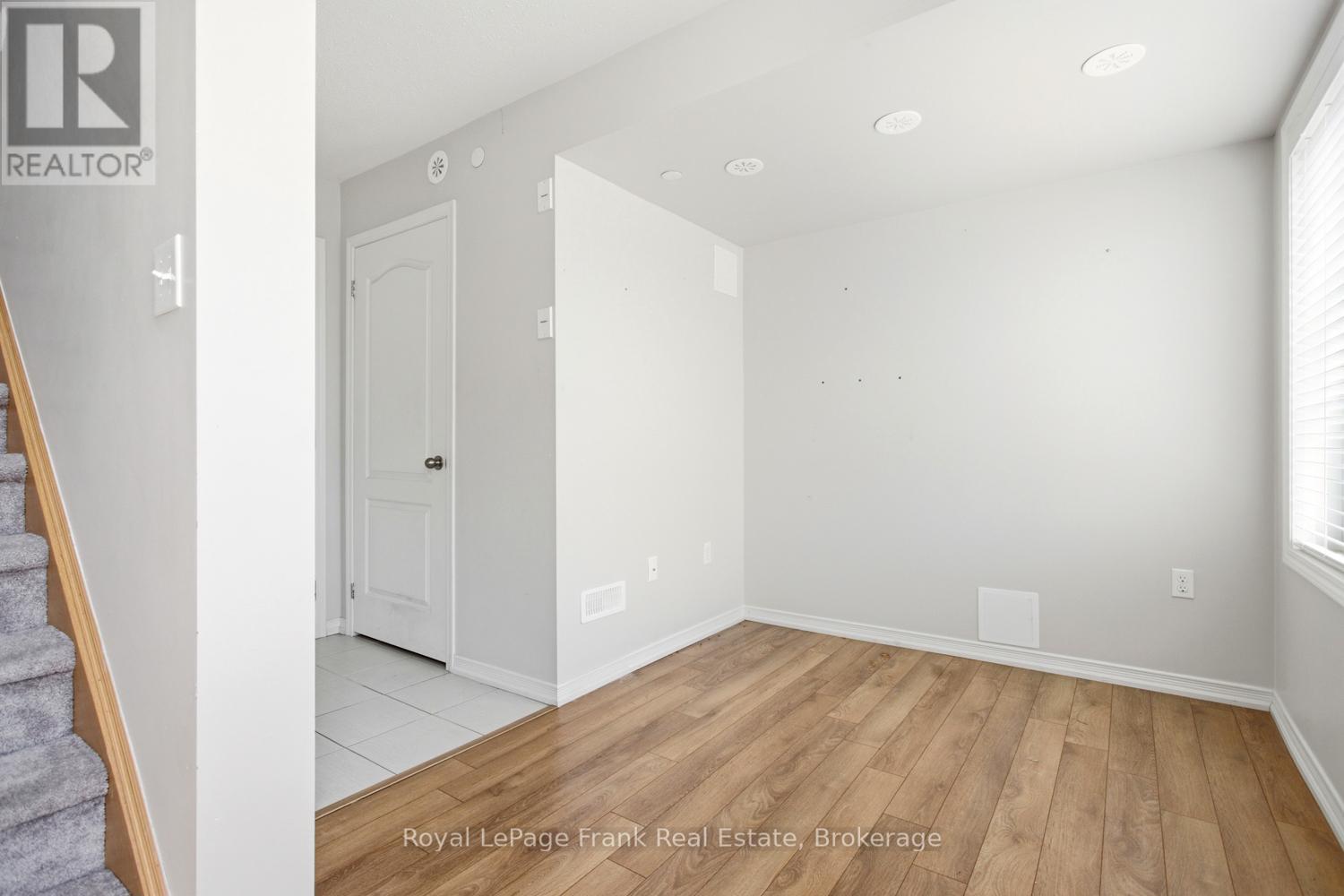 2292 CHEVRON PRINCE PATH - 16