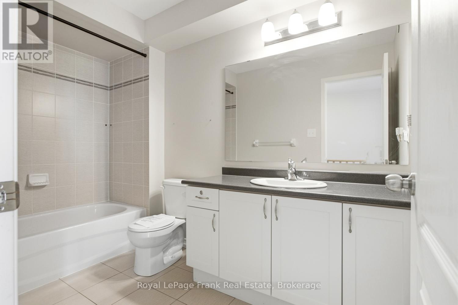 2292 CHEVRON PRINCE PATH - 26