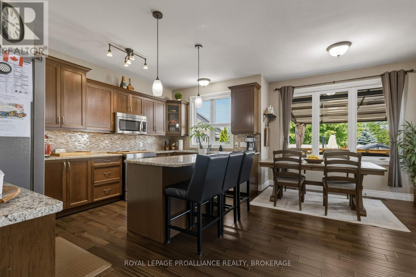 92 WINDERMERE BOULEVARD - 11