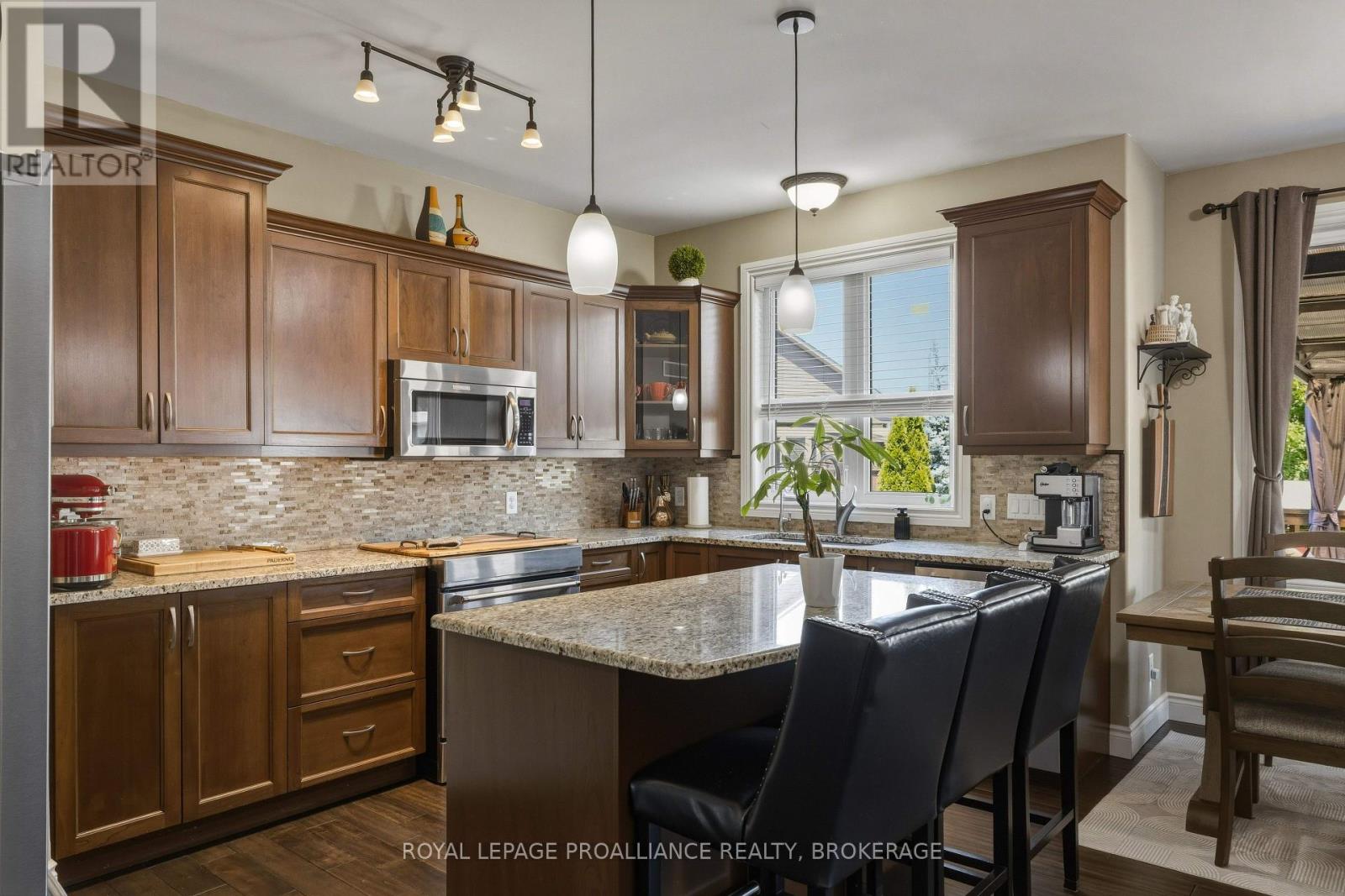 92 WINDERMERE BOULEVARD - 13