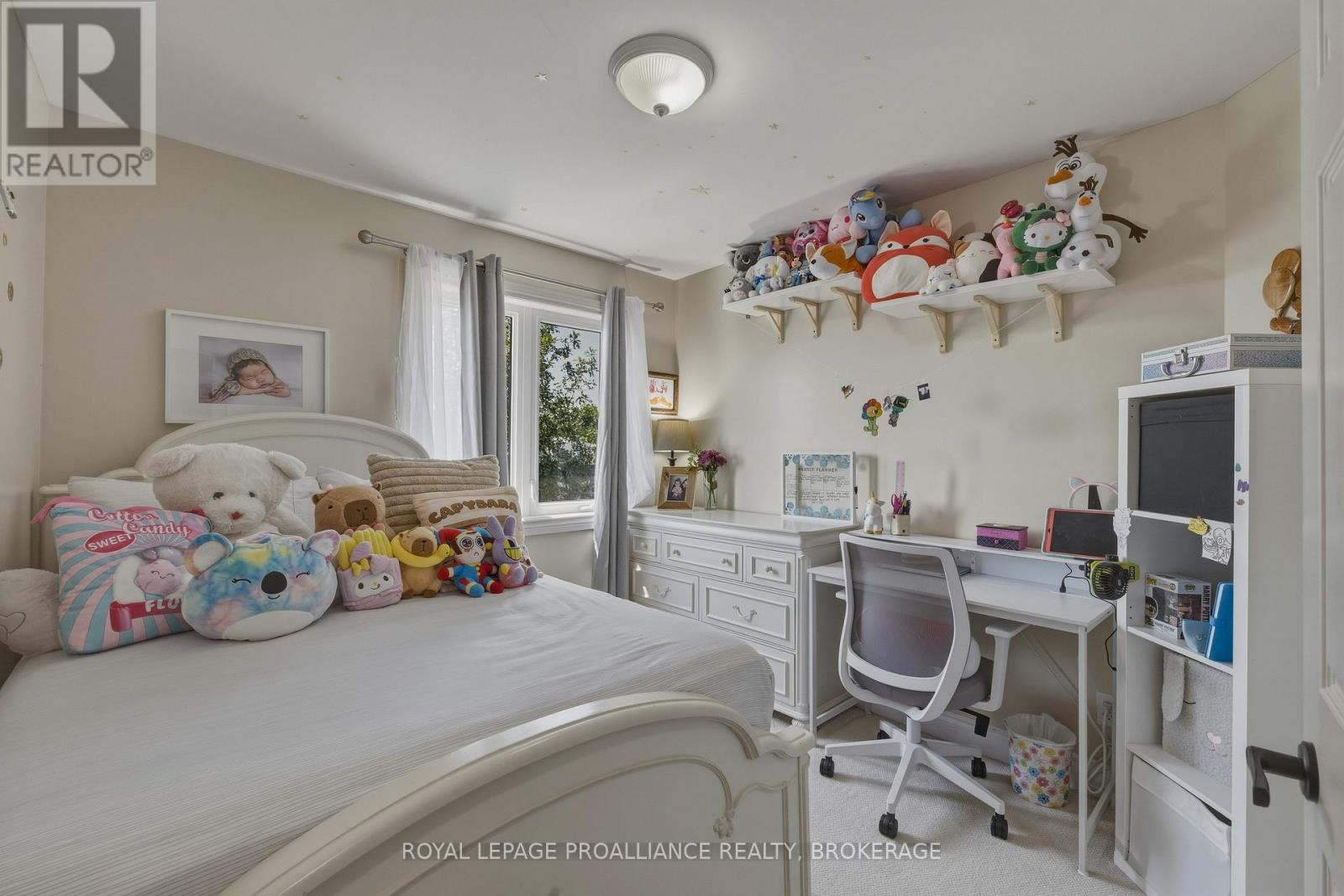 92 WINDERMERE BOULEVARD - 23