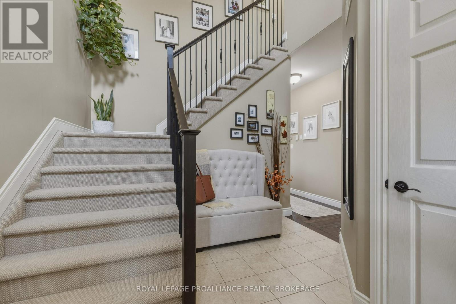 92 WINDERMERE BOULEVARD - 4