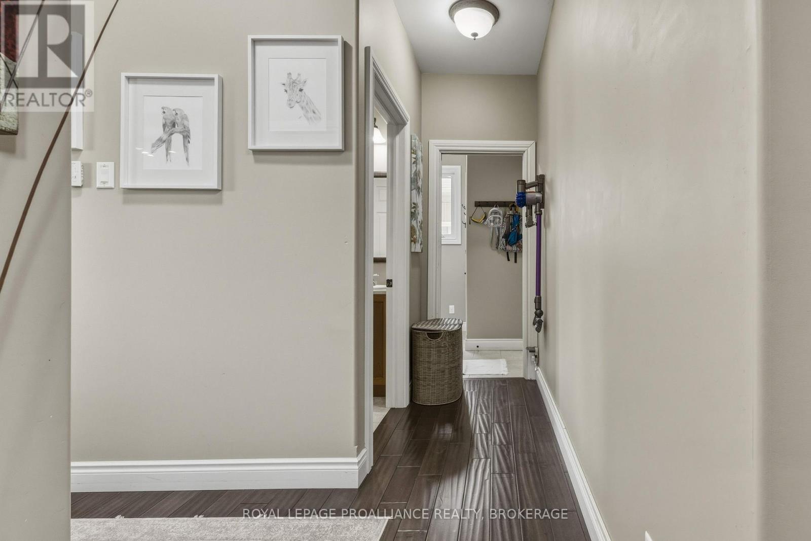 92 WINDERMERE BOULEVARD - 5