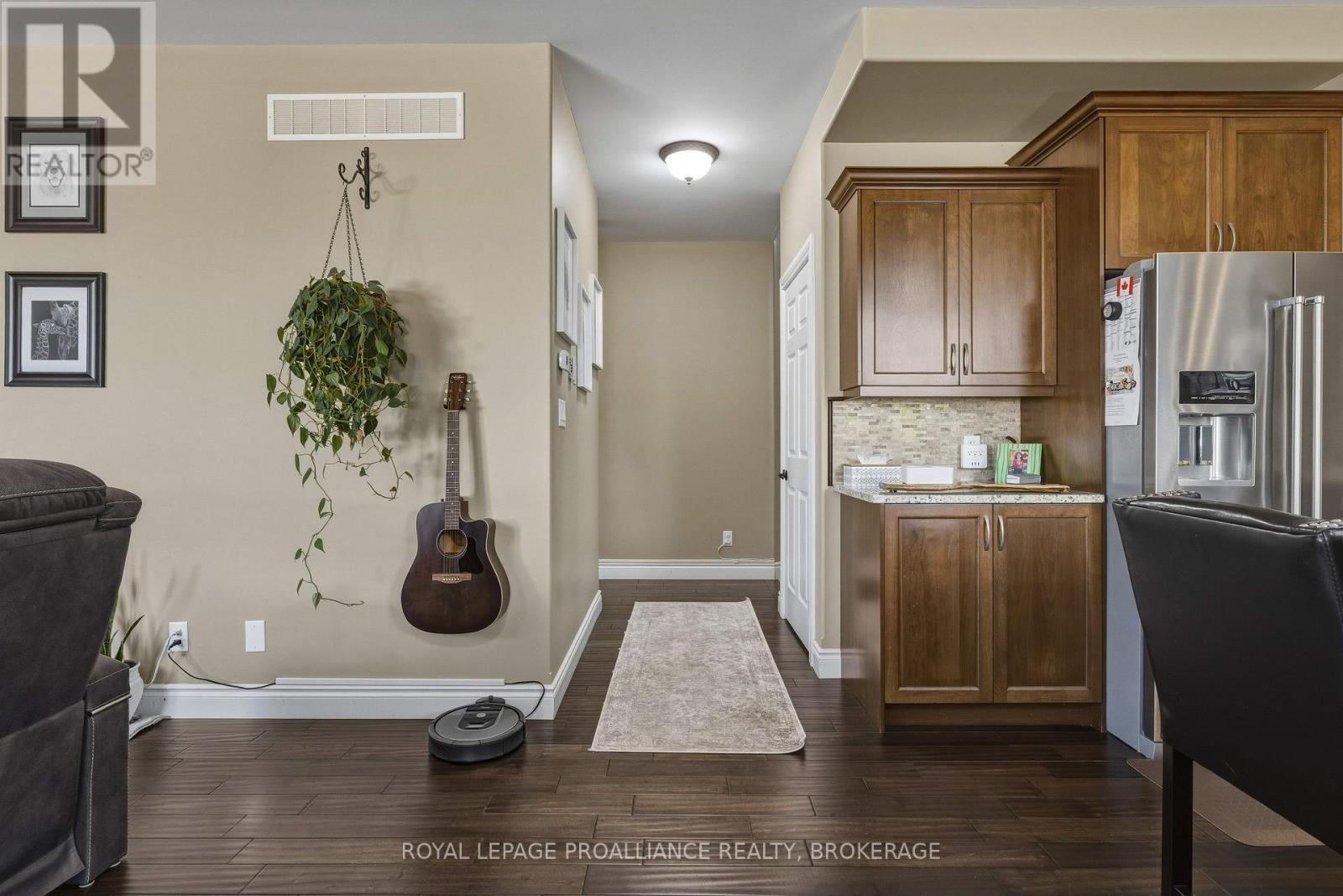 92 WINDERMERE BOULEVARD - 7