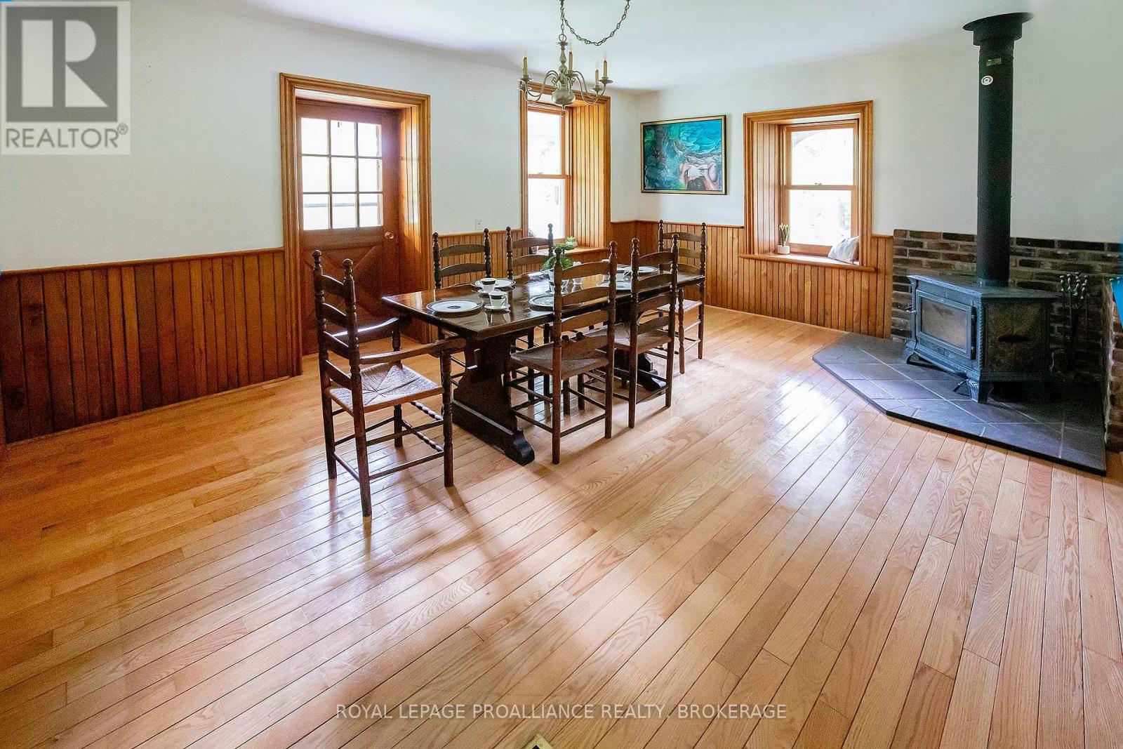 2345 HUGHES ROAD - 17