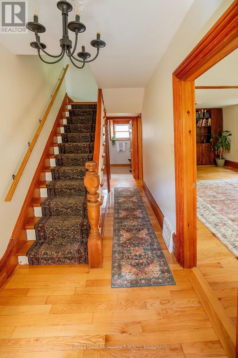 2345 HUGHES ROAD - 20