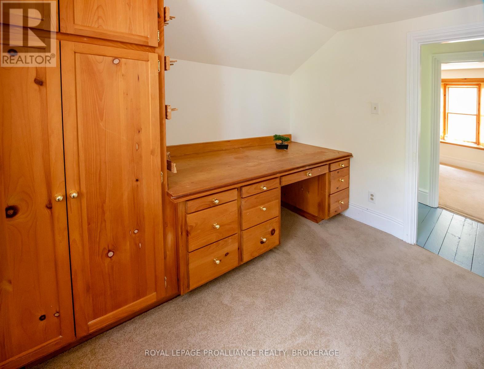 2345 HUGHES ROAD - 22