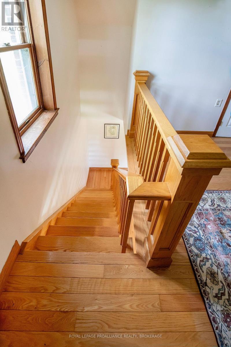 2345 HUGHES ROAD - 33