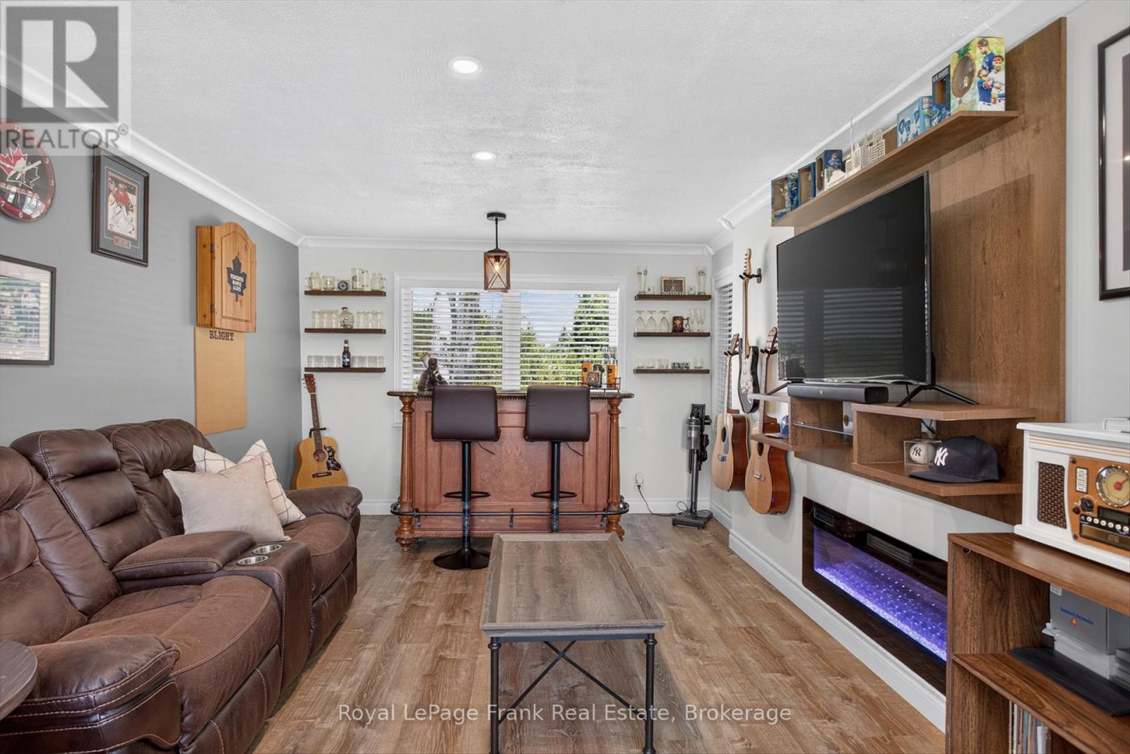 1412 HIGHWAY 7A - Image 12