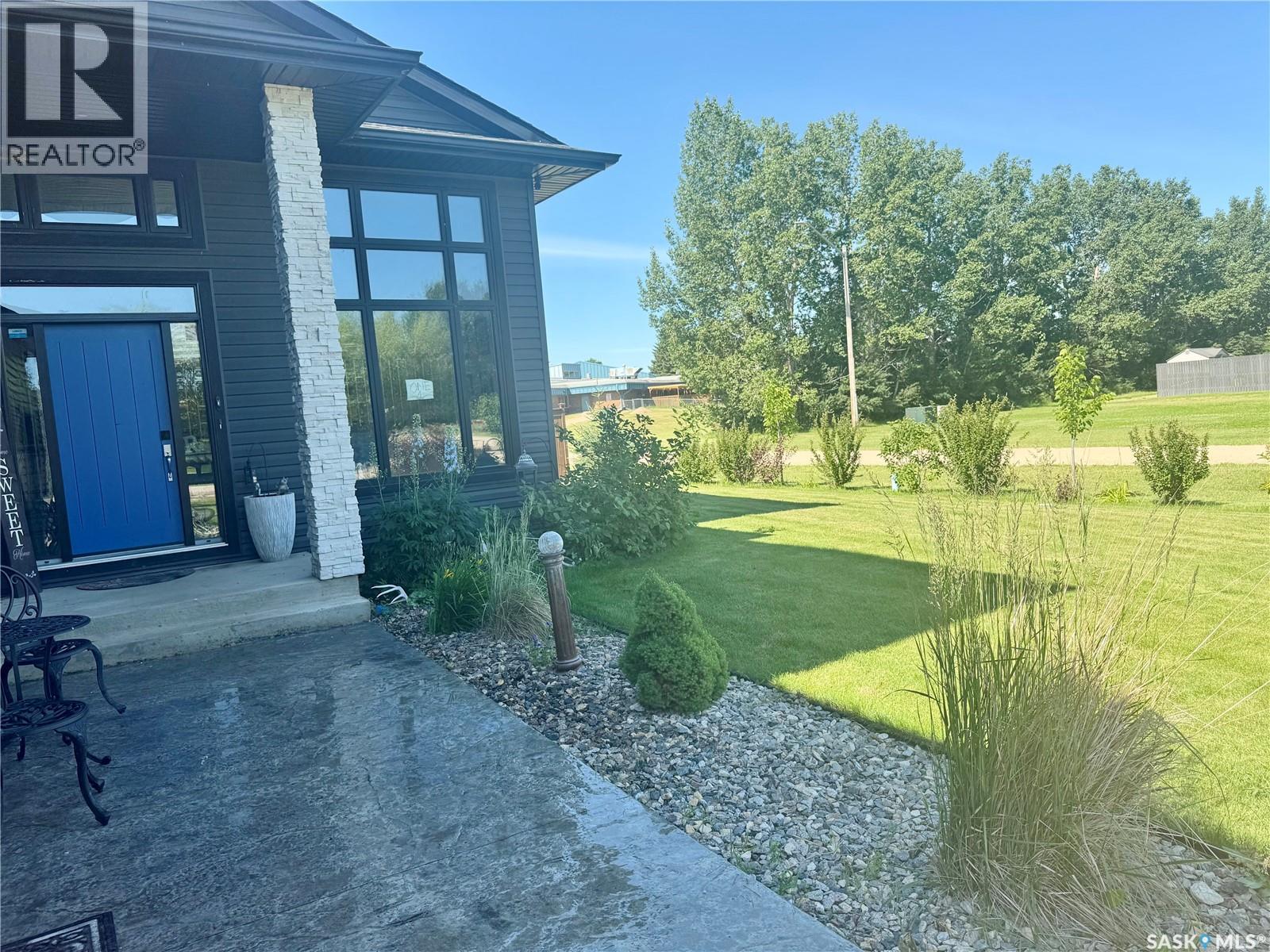 1 Lloyd AVENUE - Image 41