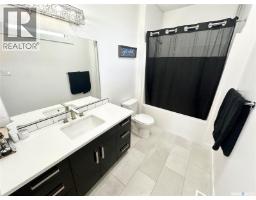 4pc Bathroom - 1 Lloyd Avenue, Fillmore, SK S0G1N0 Photo 17