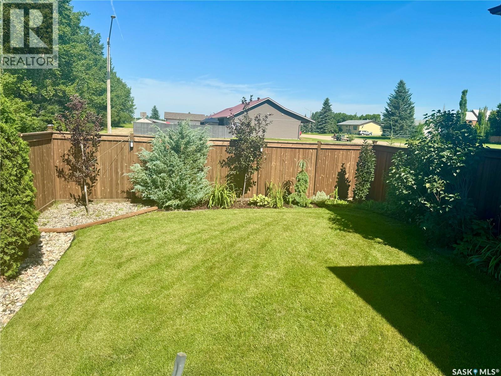 1 Lloyd AVENUE - Image 43