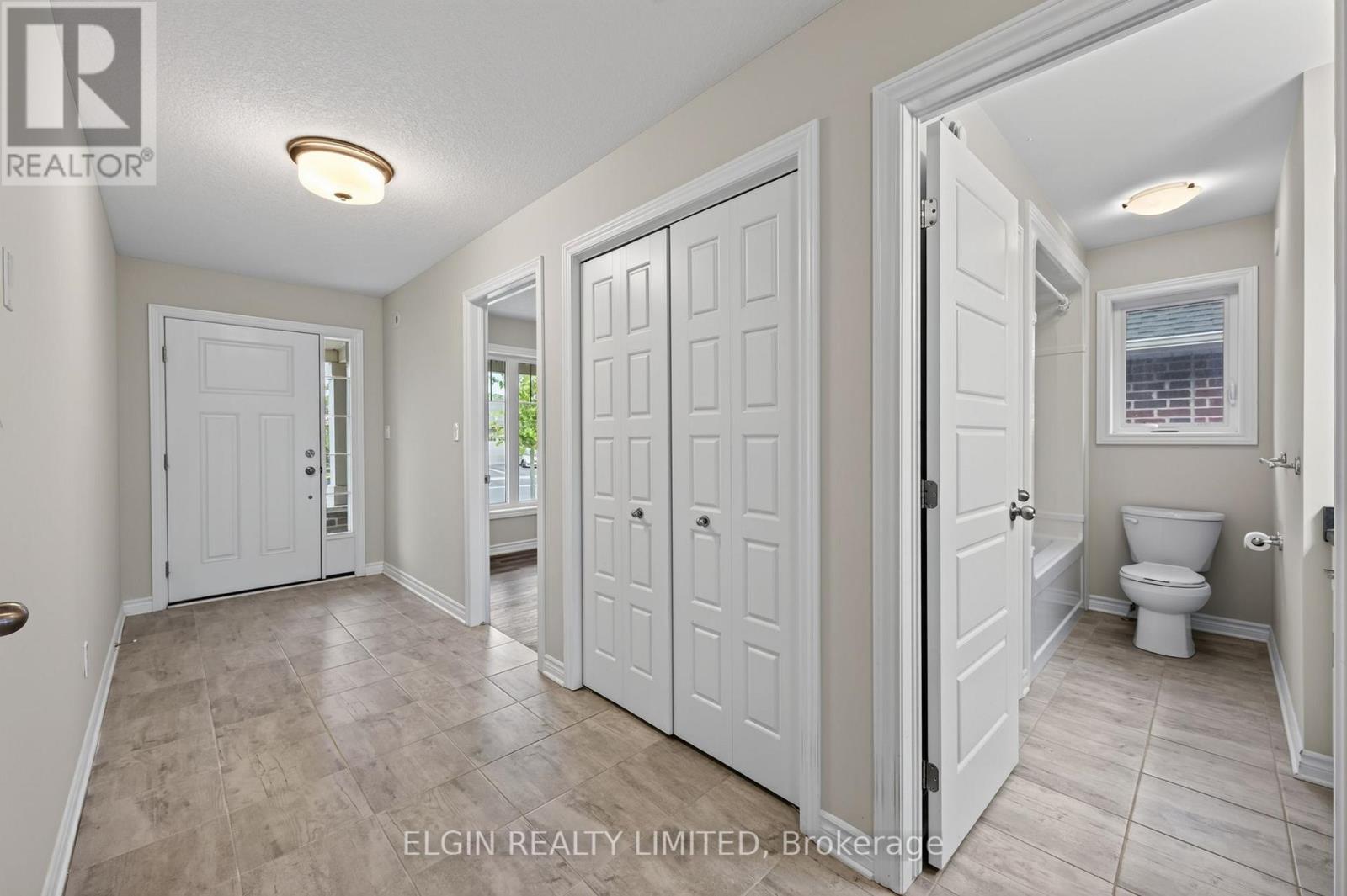 9 ASHBERRY PLACE - 9