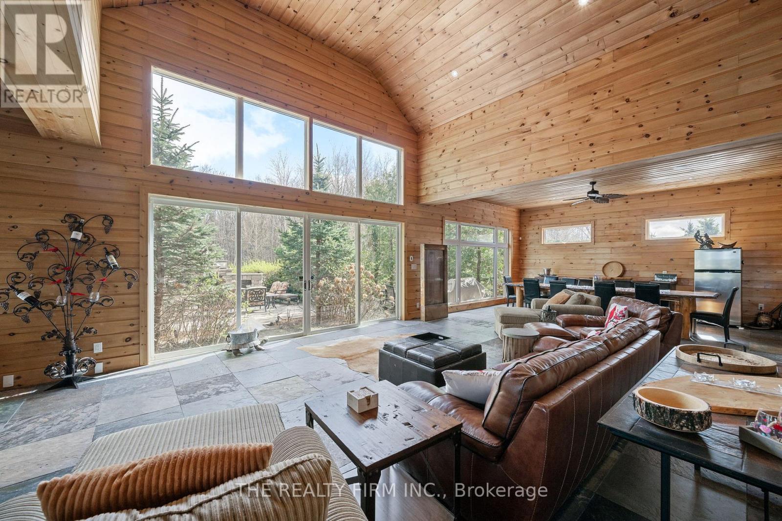 2676 FOREST MEADOW DRIVE - 23
