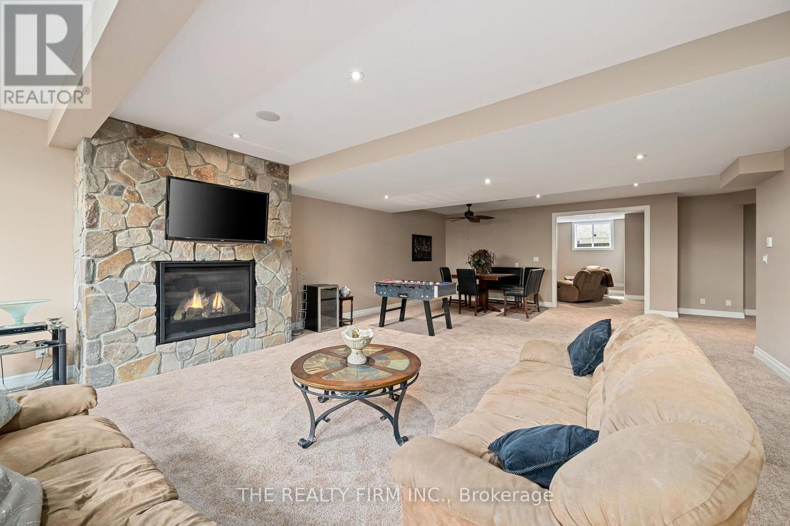 2676 FOREST MEADOW DRIVE - 33