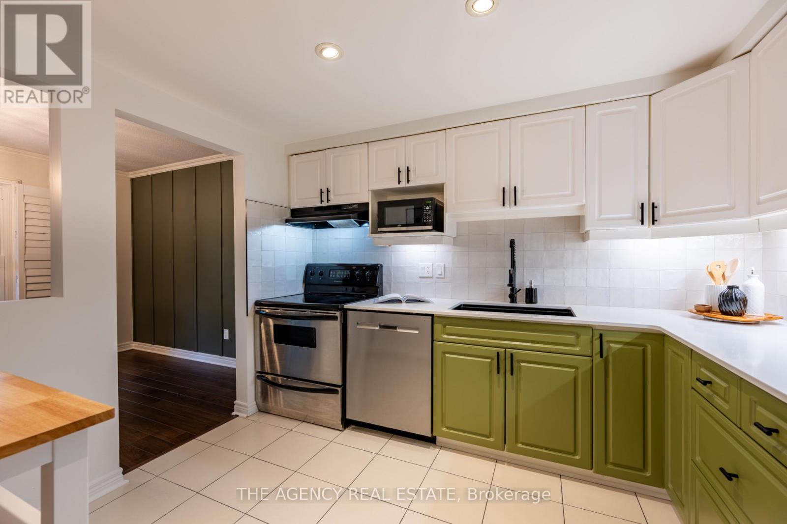 #70 470 WILKINS STREET - 13