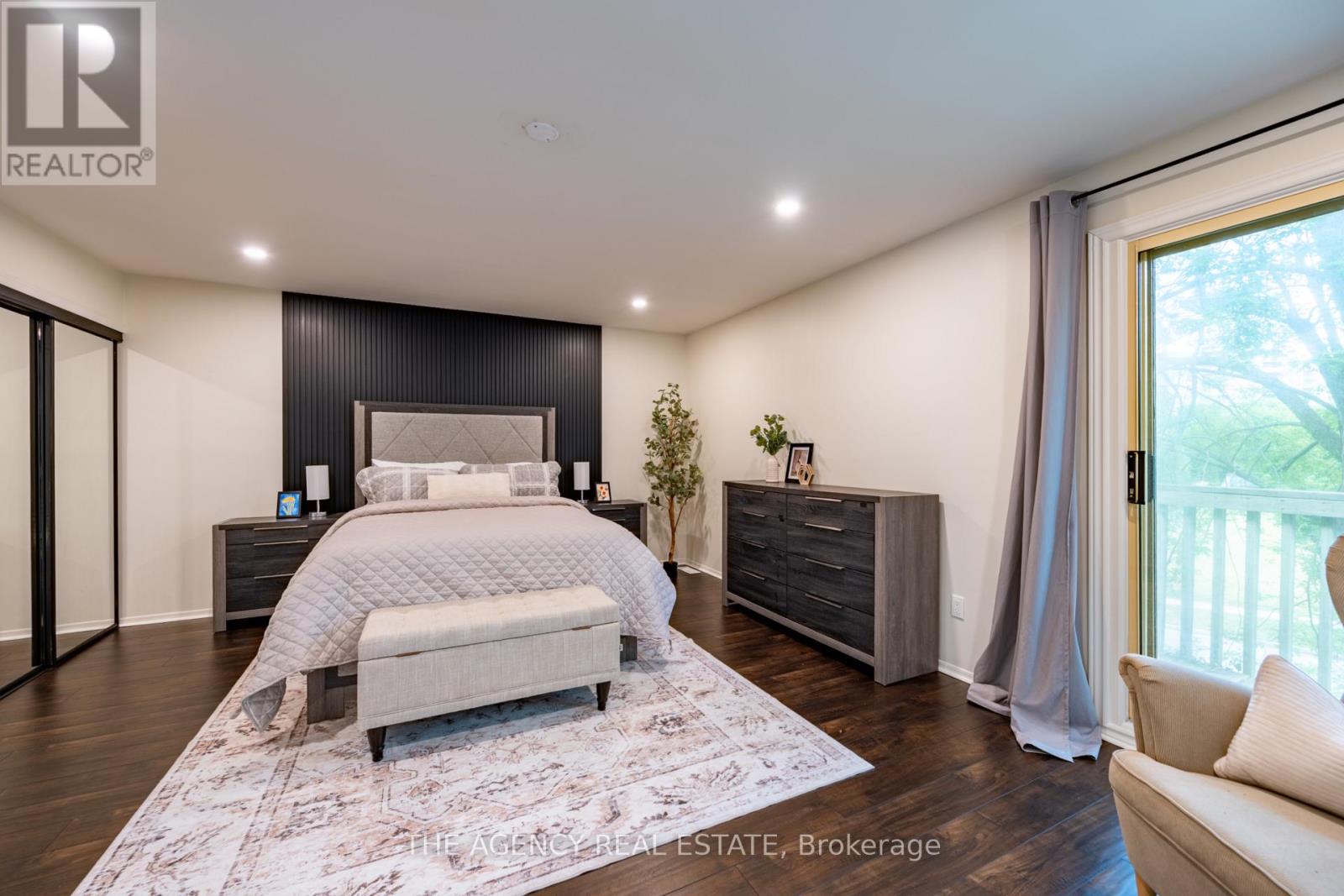 #70 470 WILKINS STREET - 16