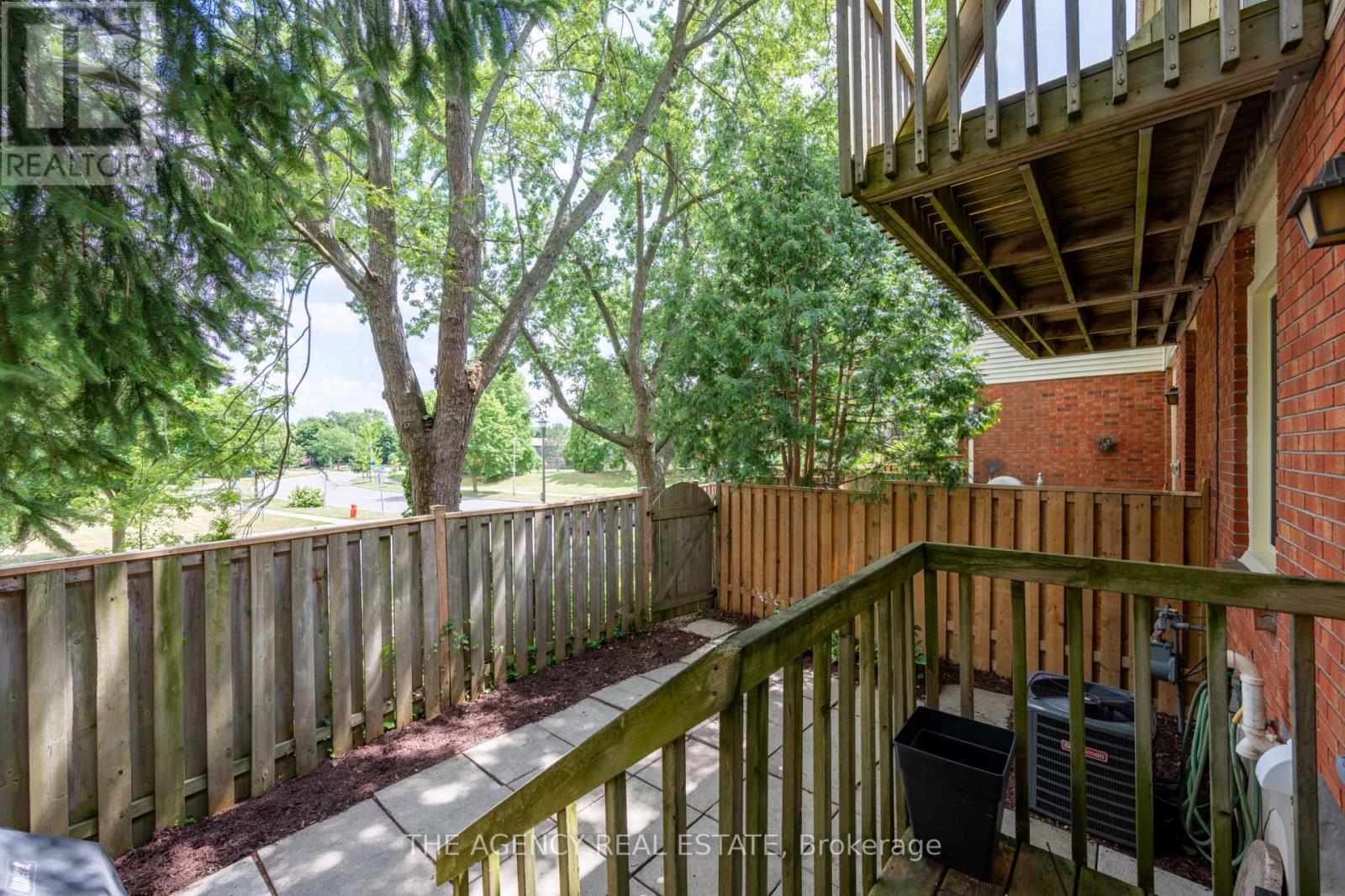 #70 470 WILKINS STREET - 33