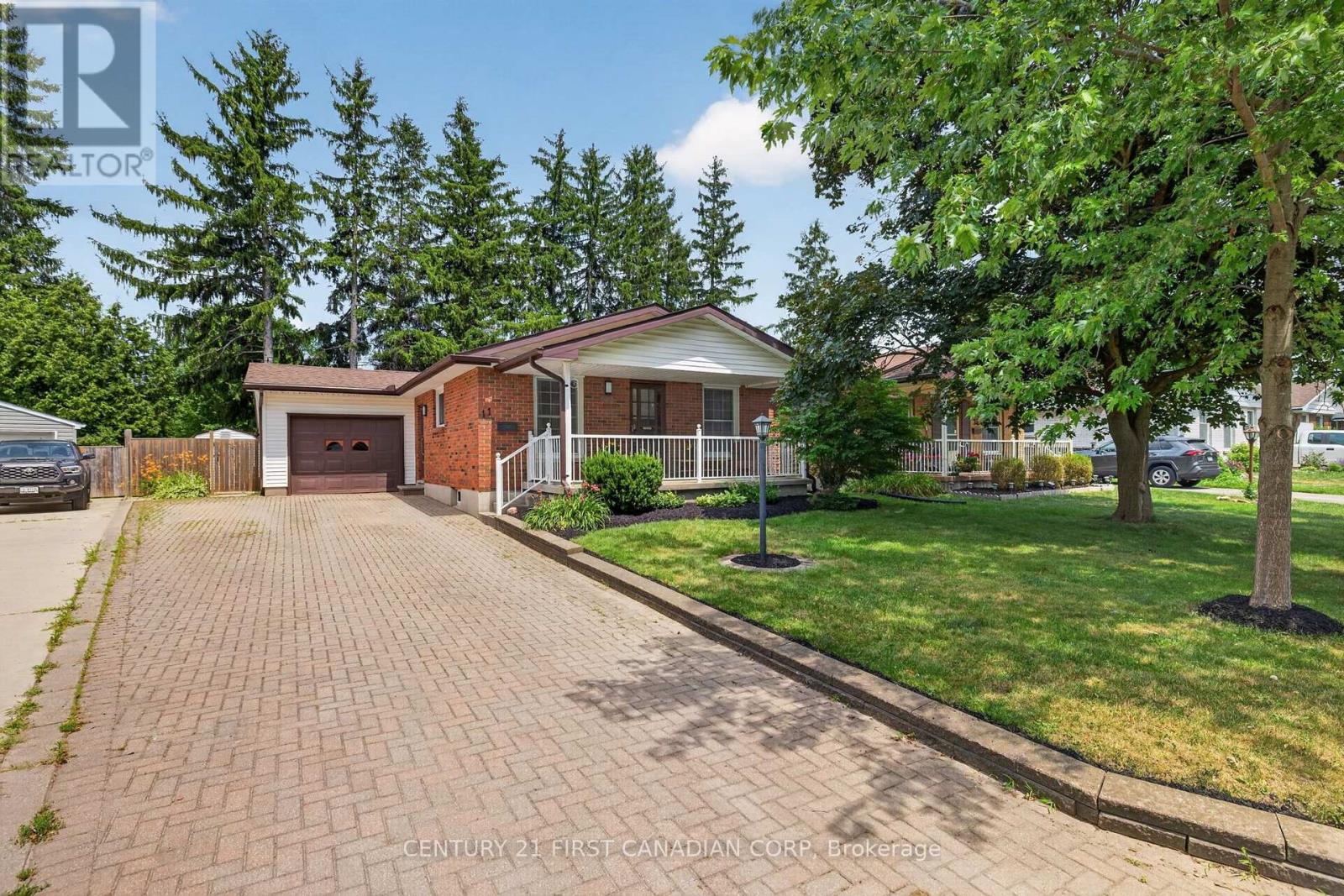 11 CORNELL CRESCENT - 2
