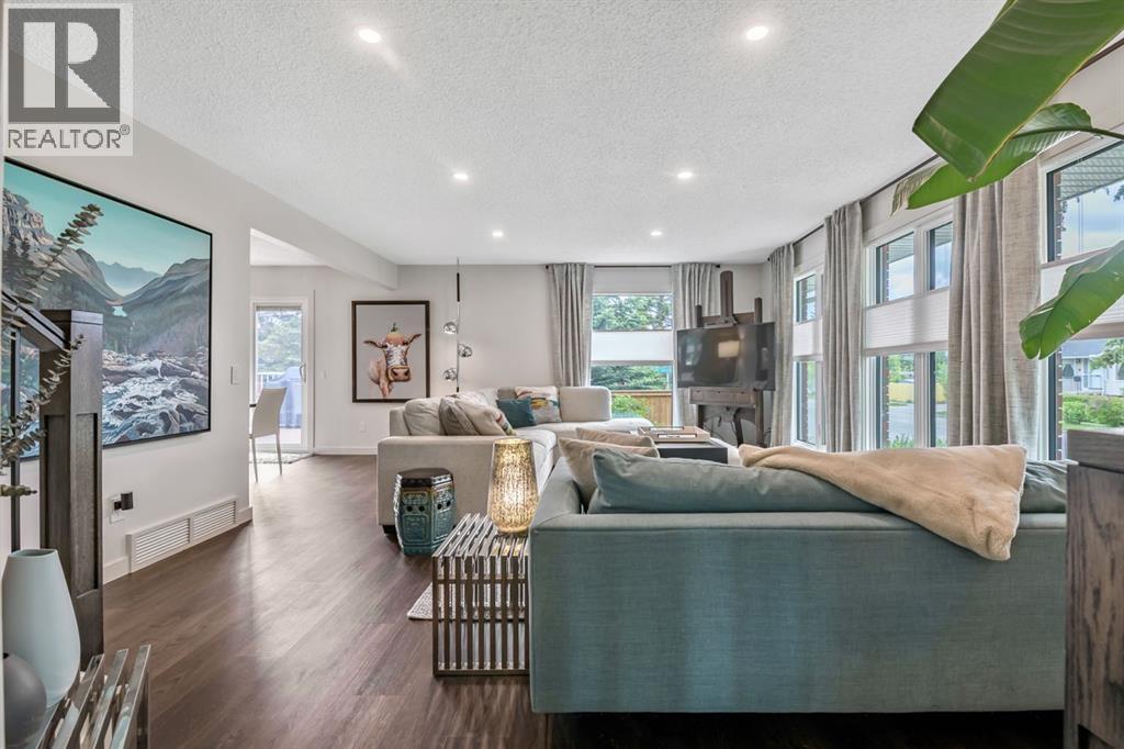 263 Silvergrove Place NW - 6