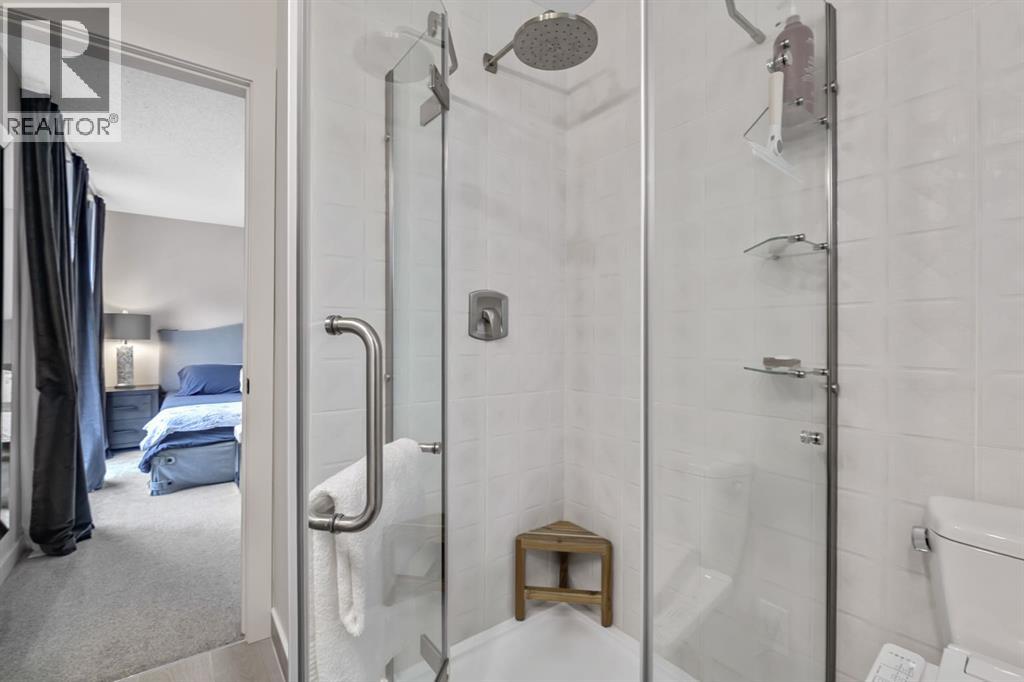 263 Silvergrove Place NW - 38