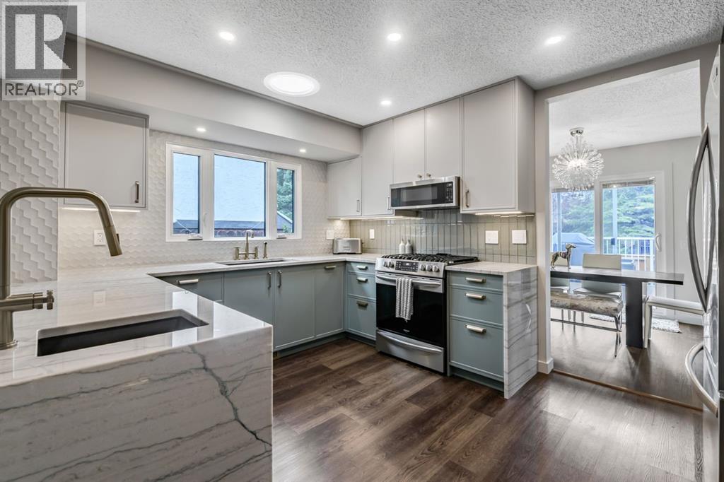263 Silvergrove Place NW - 15