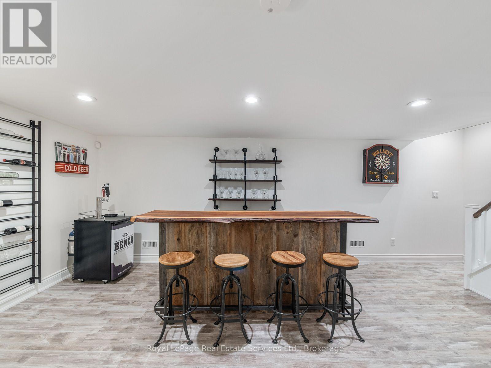 2160 AINTREE TERRACE - Image 30