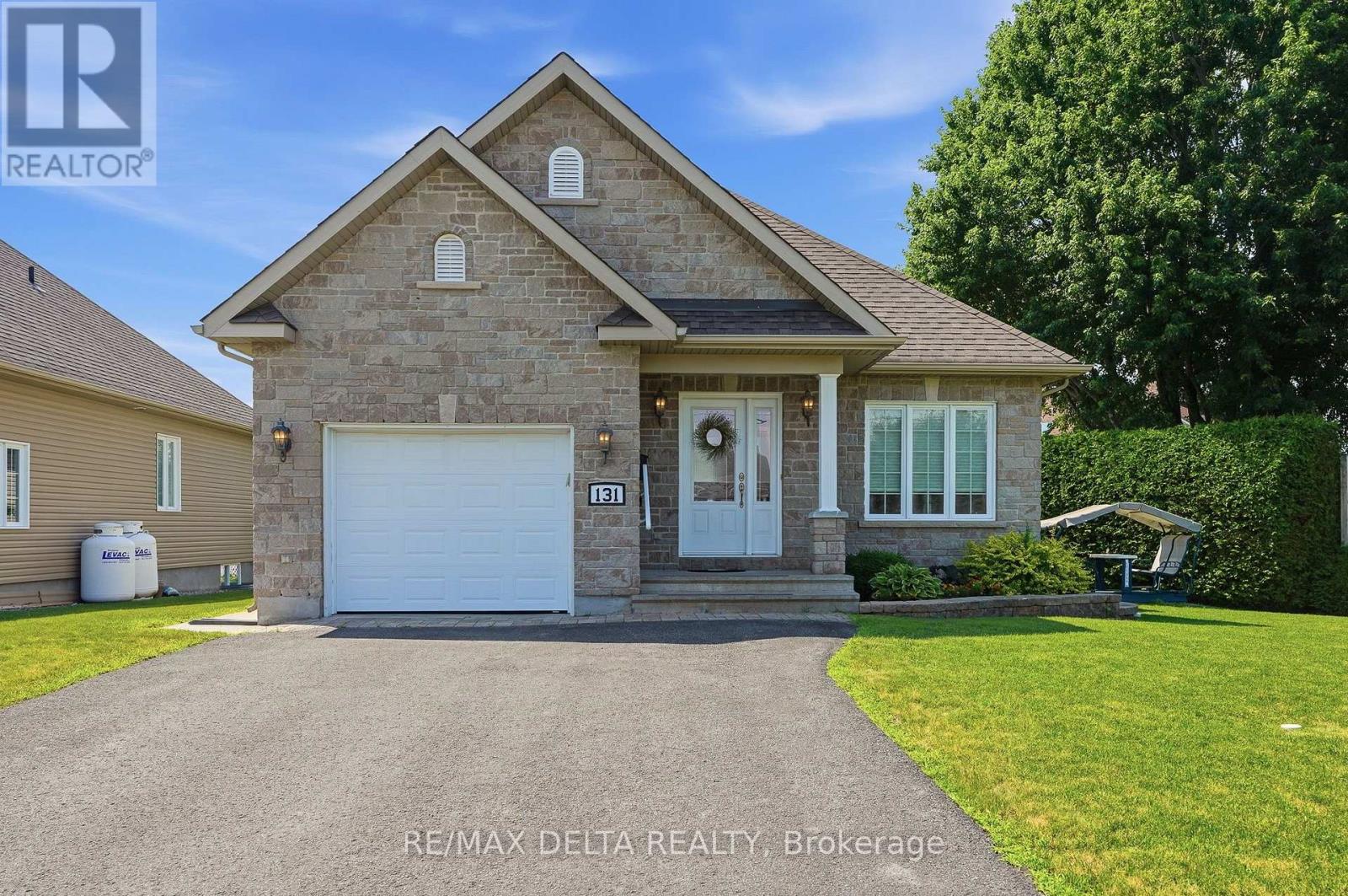 131 CALEDONIA ROAD - 1