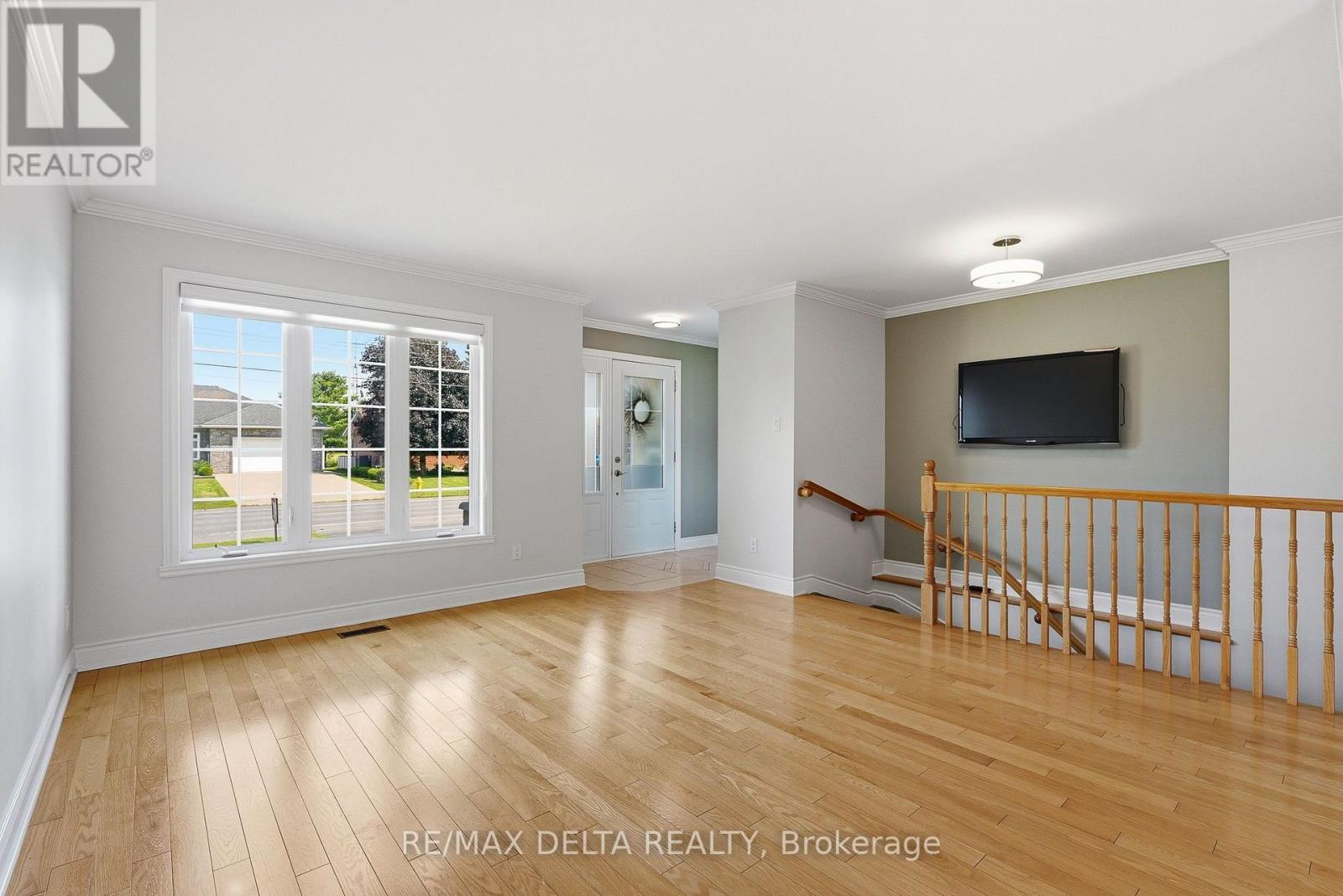 131 CALEDONIA ROAD - 6