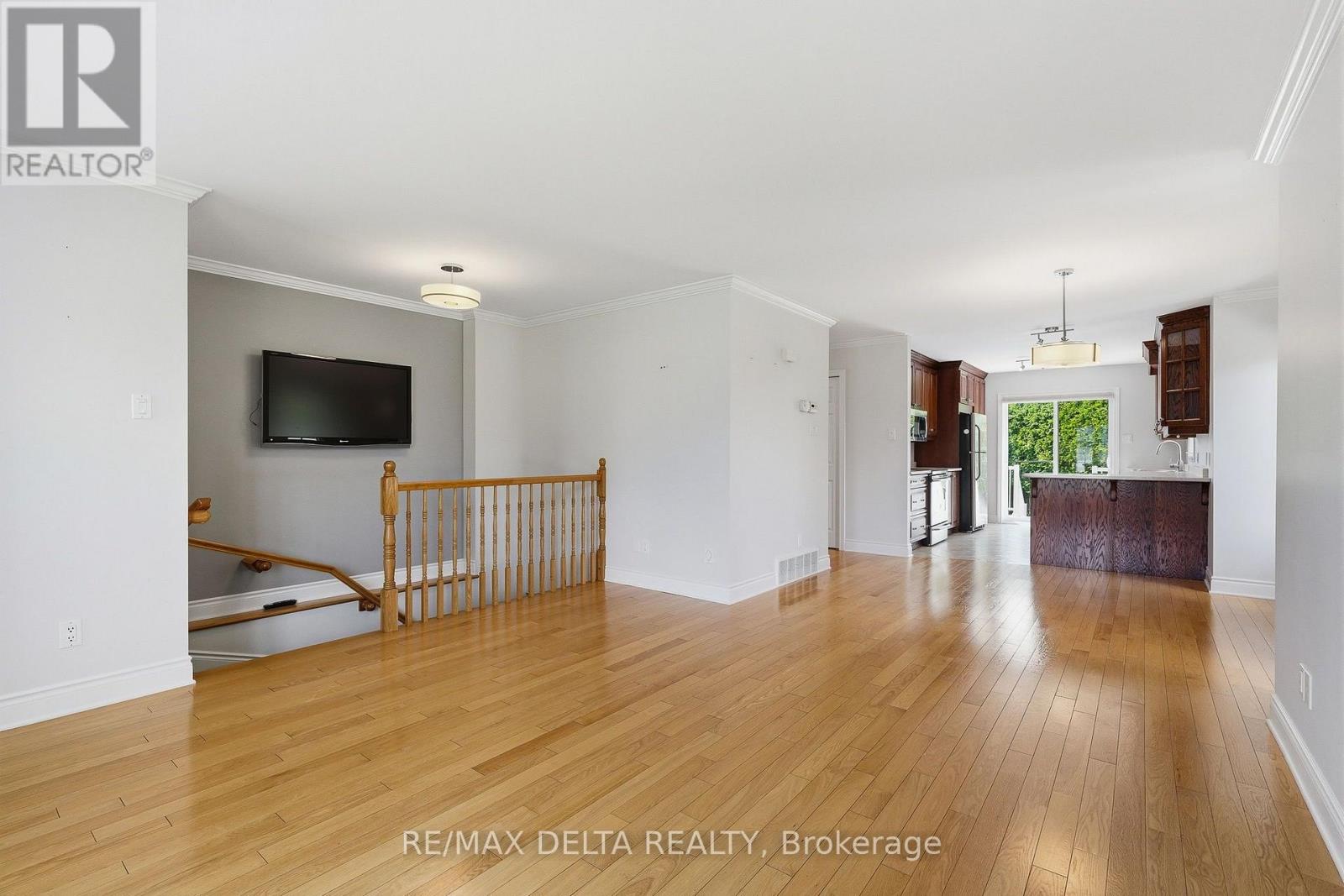 131 CALEDONIA ROAD - 7