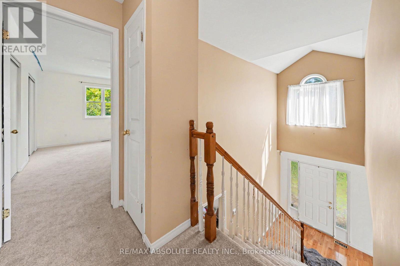 8306 BANK STREET - 16