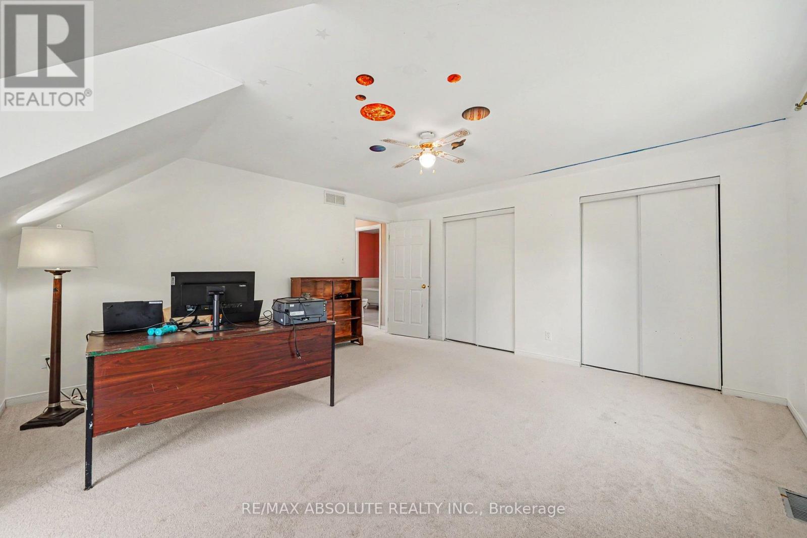 8306 BANK STREET - 24
