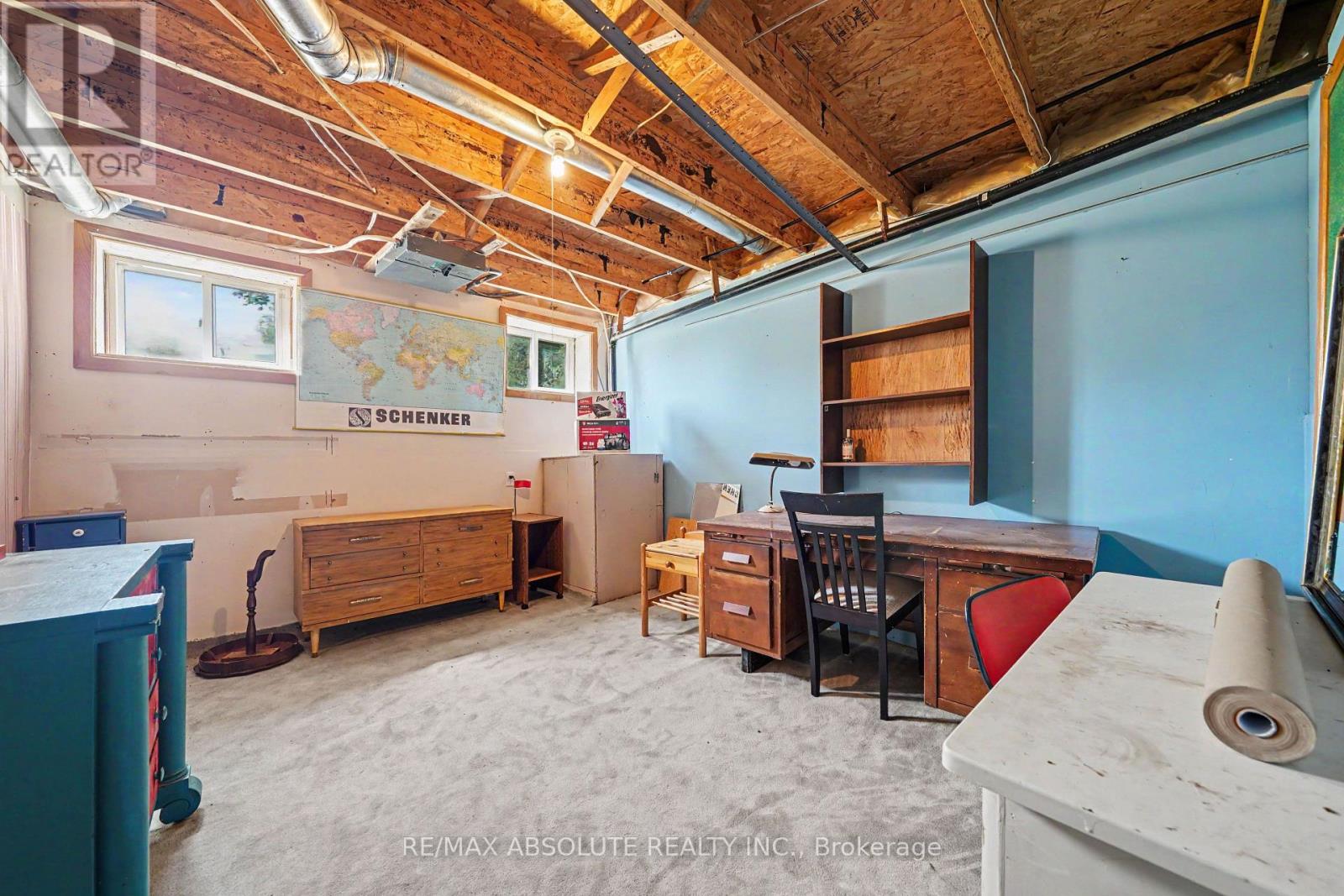 8306 BANK STREET - 27