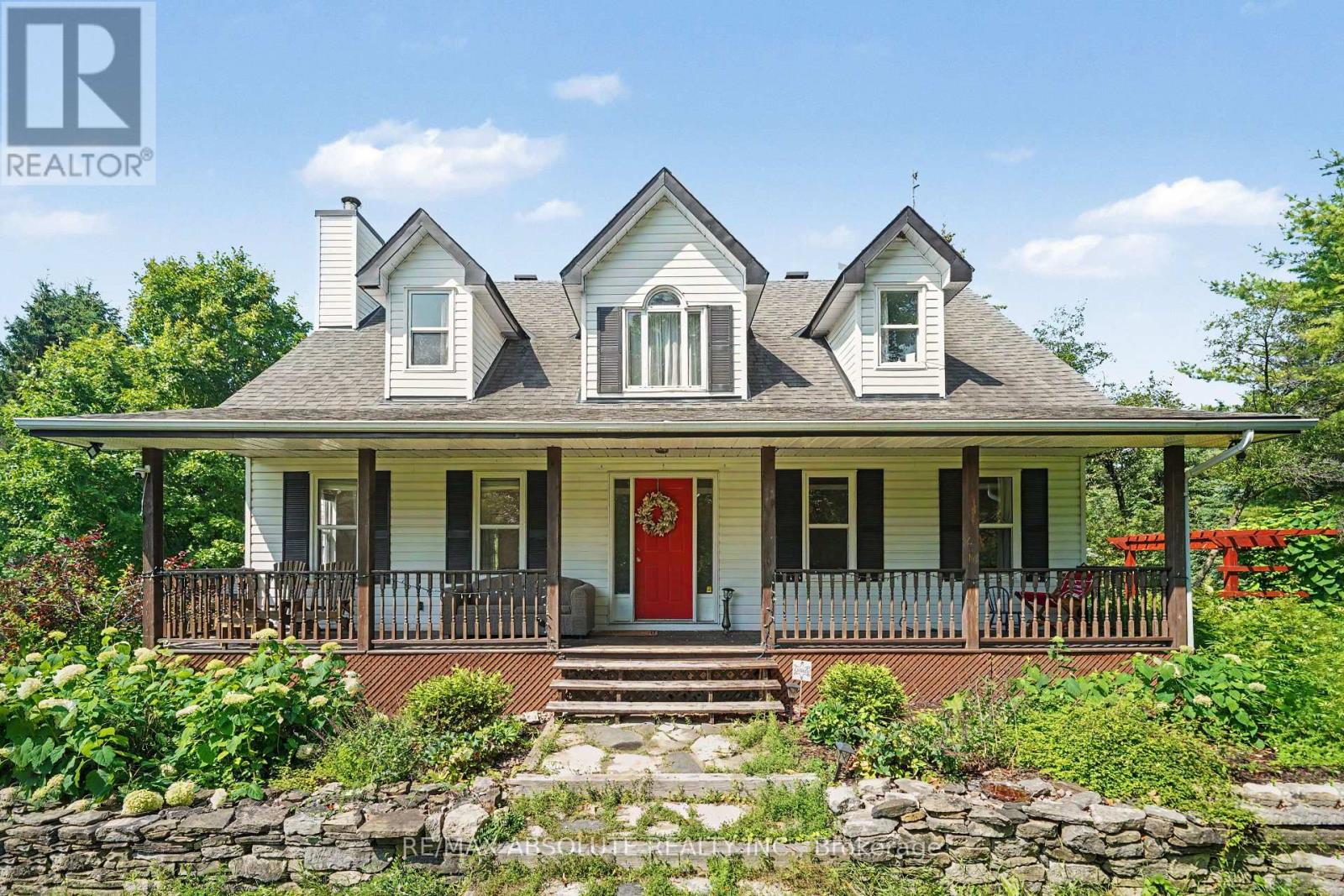 8306 BANK STREET - 3