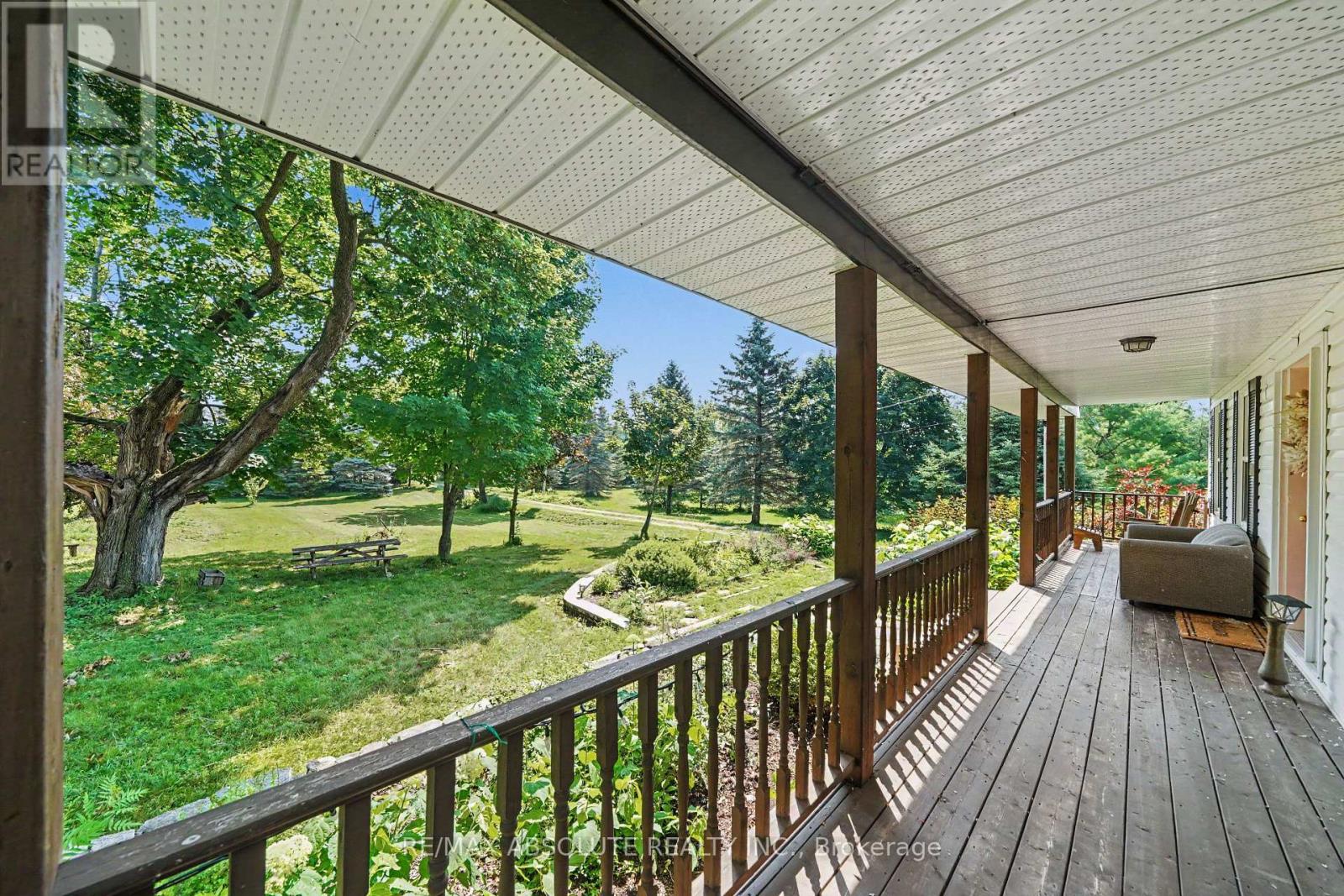 8306 BANK STREET - 4