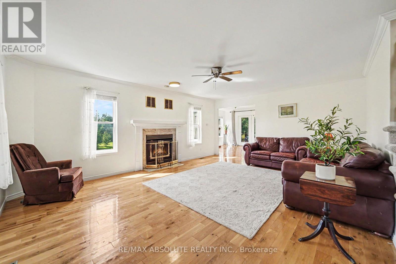 8306 BANK STREET - 5